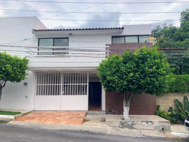 En RENTA Casa En El Fraccionamiento Bugambilias Tuxtla Gutiérrez
