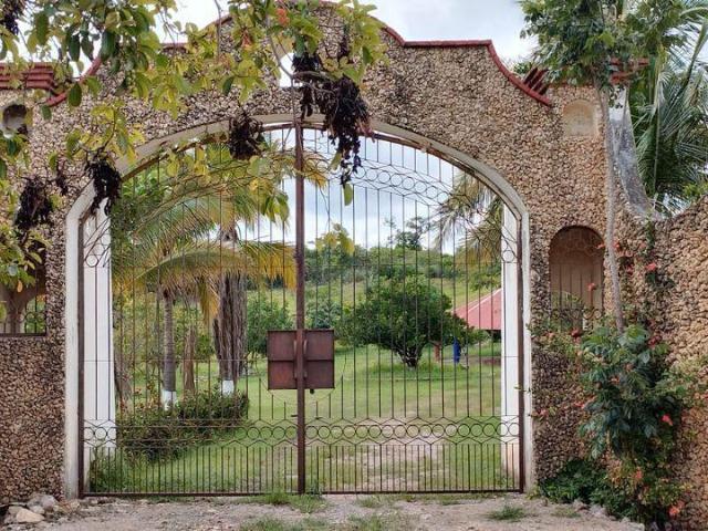 En renta casa estilo campirano en Campestre Arenal