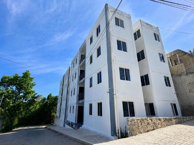 EN RENTA DEPARTAMENTO AMUEBLADO EN KANISTE