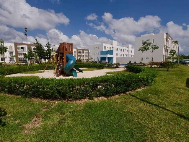 EN RENTA departamento en Residencial Izamal