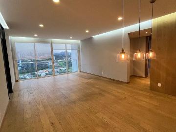 En RENTA excelente departamento en Bosque Real, Towers