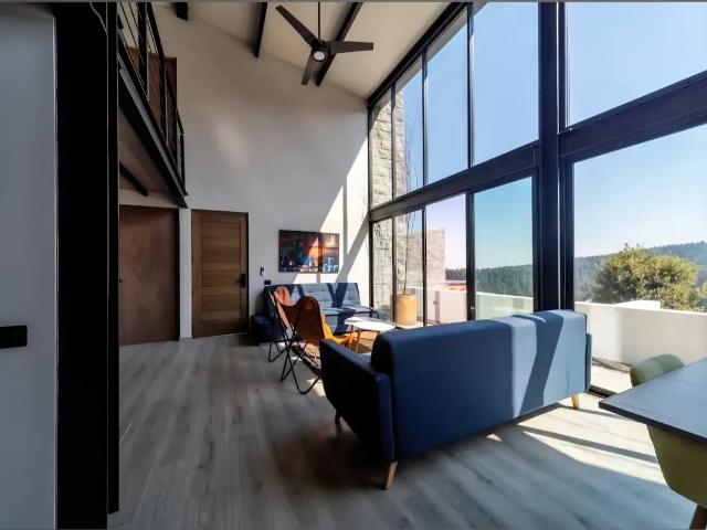 En renta hermosa casa en San Lorenzo Acopilco con vista al bosque