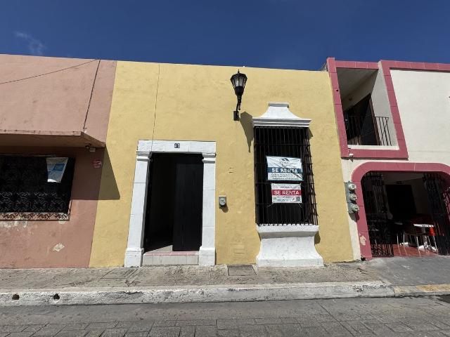 EN RENTA INMUEBLE EN CENTRO HISTORICO EN ZONA COMERCIAL, CAMPECHE