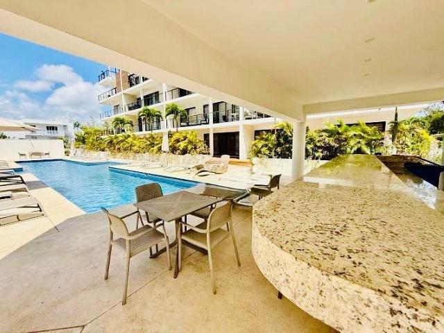 EN RENTA PENTHOUSE EN PALMAR RESIDENCIAL, SM 12, Cancún