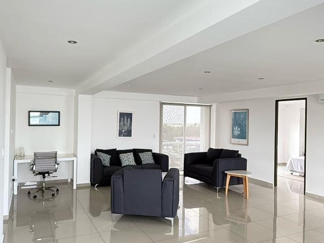 EN RENTA PENTHOUSE EN TZIARA/HORIZONTES