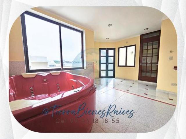 En Real del Sur Casa Amplia en Venta