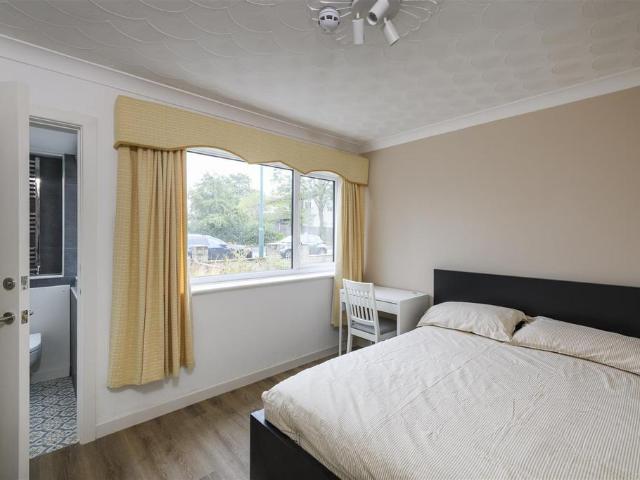En Suite 4 Bedroom House Share. 4 bed house share to rent £650 pcm £150 pw