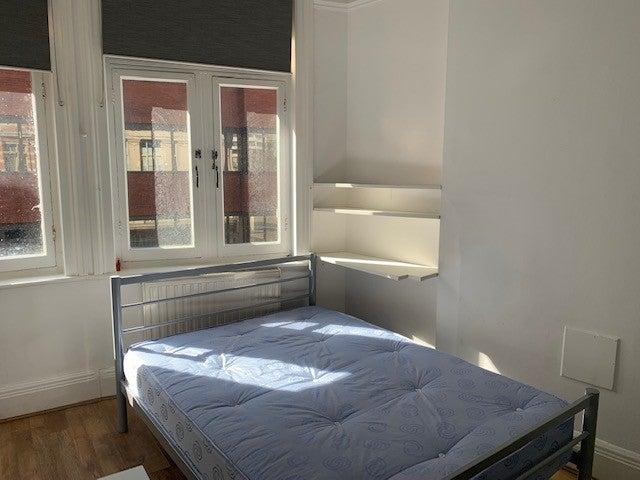 En Suite Room Inclusive Of Bills