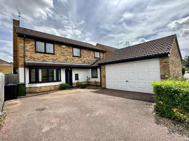 Ennerdale Close, Huntingdon PE29, 4 bed detached house to rent, £2,100 pcm | PrimeLocation
