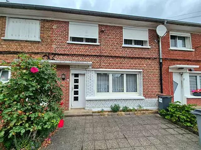 Ennetières en Weppes 59320 Achat / Vente maison 4 pièces t4 au dernier étage parking