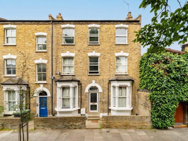 Ennis Road, London N4 6 bed terraced house to rent £5,800 pcm £1,338 pw