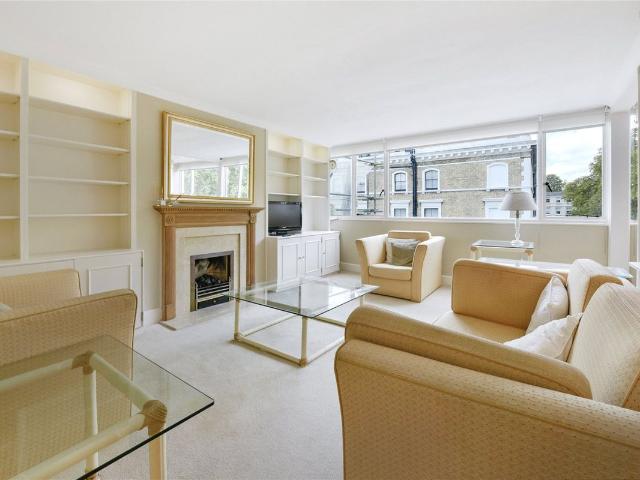 Ennismore Gardens, London SW7, 2 bed flat to rent, £3,467 pcm | PrimeLocation