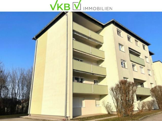 Enns: Modern sanierte 3 Zimmer Wohnung mit Loggia in ruhiger Sackgassenlage