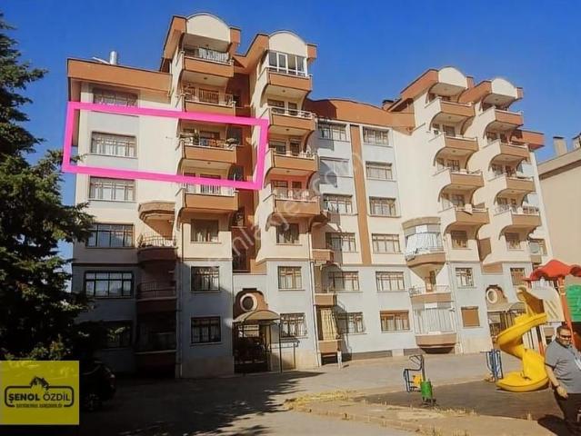 Şenol'dan Satılık 3+1 Daire Karatay Gözde Konutları