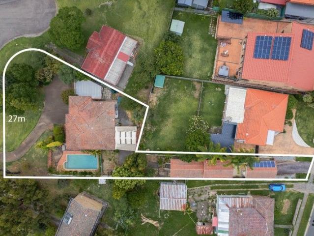 Dual street frontages on 1615sqm of land