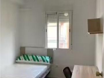 Encantador Alquiler de habitaciones en departamento de 4 dormi.