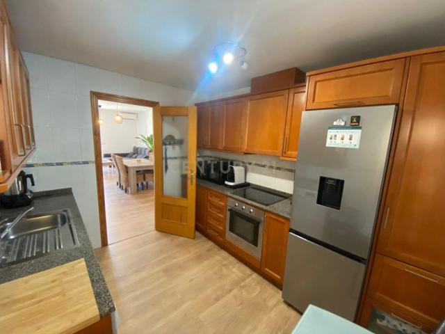 Encantador apartamento con estilo mediterráneo con 3 dormitorios en el corazón de Xaló