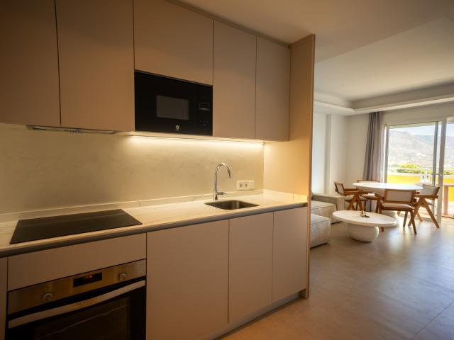 Encantador Apartamento de un dormitorio en Nueva Andalucía, Marbella
