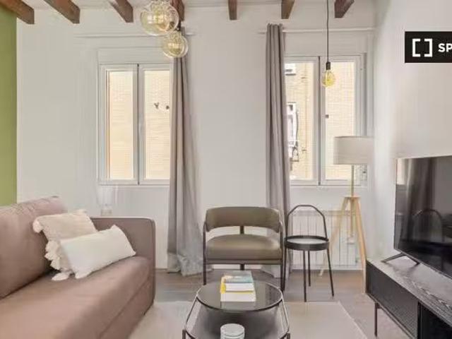 ¡Recién llegado! Apartamento de 1 dormitorio en alquiler en Ar.