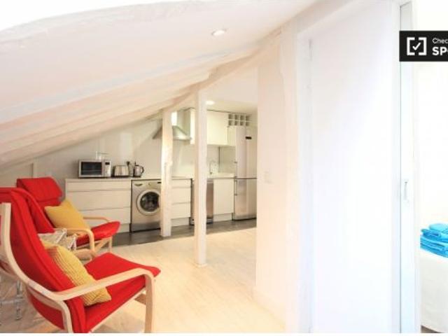Encantador apartamento de 1 dormitorio en alquiler en La Latina