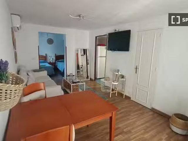 ¡En alquiler! Apartamento de 1 dormitorio en alquiler en Sevilla