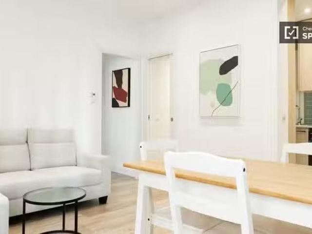 Bonito Apartamento de 2 dormitorios en alquiler en Puerta del.