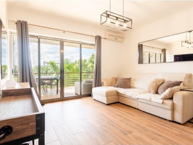 Encantador apartamento de 2 quartos em Vilamoura com vistas para o golfe