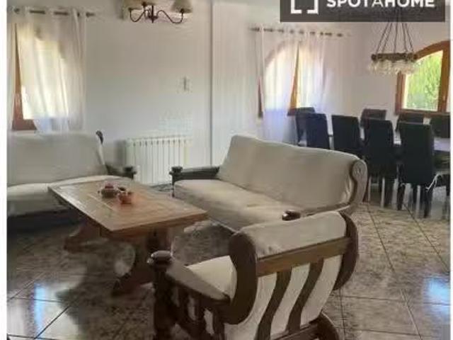 ¡Oferta! Apartamento de 5 dormitorios en alquiler en Calp, Ali.