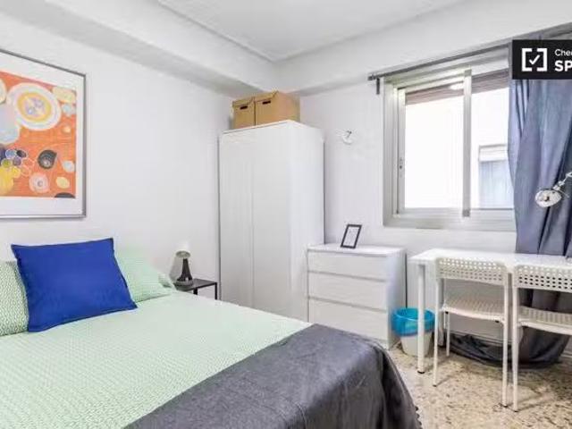 Acogedor Bonita habitación en alquiler en Patraix, Valencia