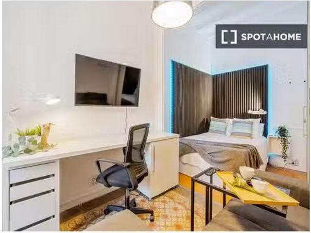 ¡Renta! Cómoda habitación en alquiler en Eixample, Barcelona