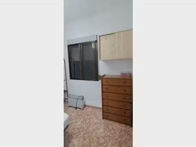 ¡Recién llegado! Habitación en 1 Carrer de les Acàcies