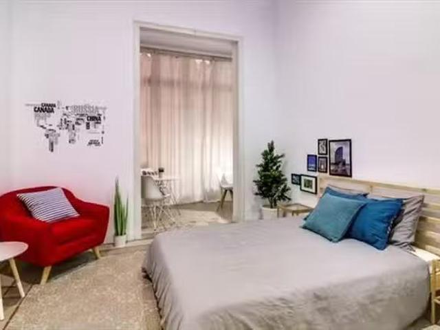 Único Habitación en 239 Carrer Gran de Gràcia
