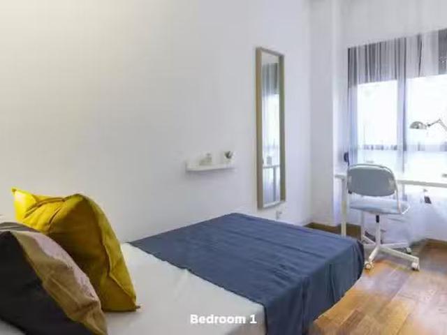 Acogedor Habitación en Calle de Cáceres, Delicias