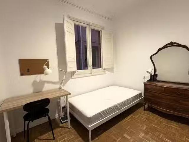 Acogedor Habitación en Calle de Bailén
