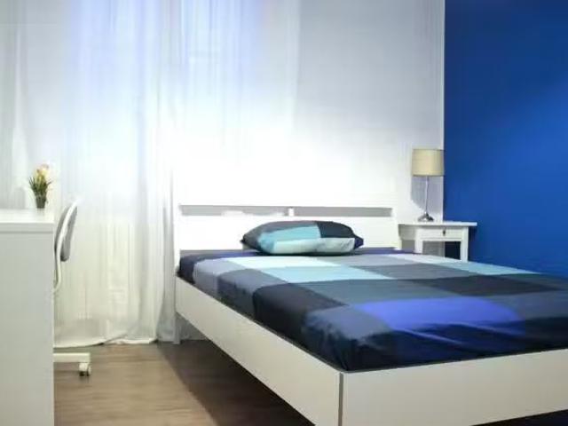 ¡En alquiler! Habitación en Calle de Francisco Silvela