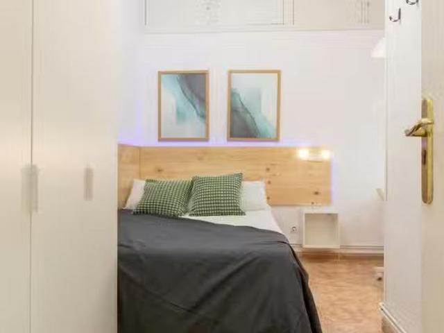 Único Habitación en Calle de las Dos Hermanas, Centro