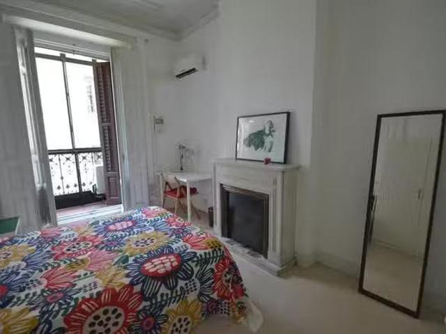Nuevo Habitación en Calle de las Fuentes, Sol