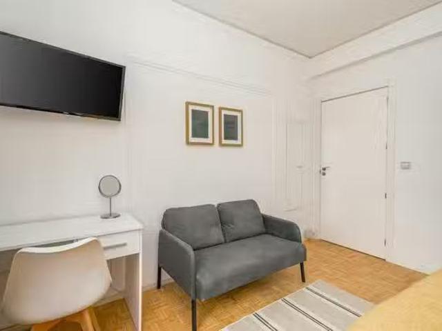Encantador Habitación en Calle del Cardenal Cisneros, Chamberí
