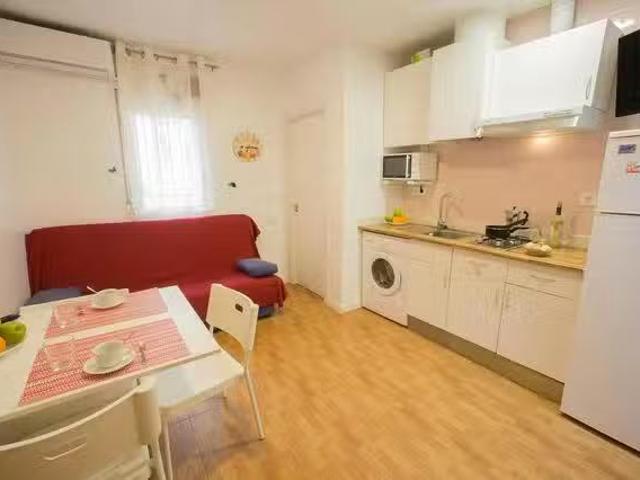 Nuevo Habitación en Calle Montán, Cabañal Cañamelar