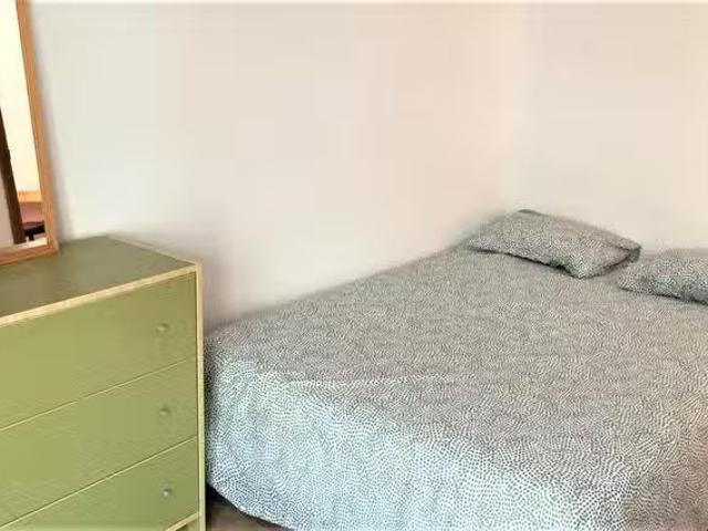 Encantador Habitación en Calle Sol