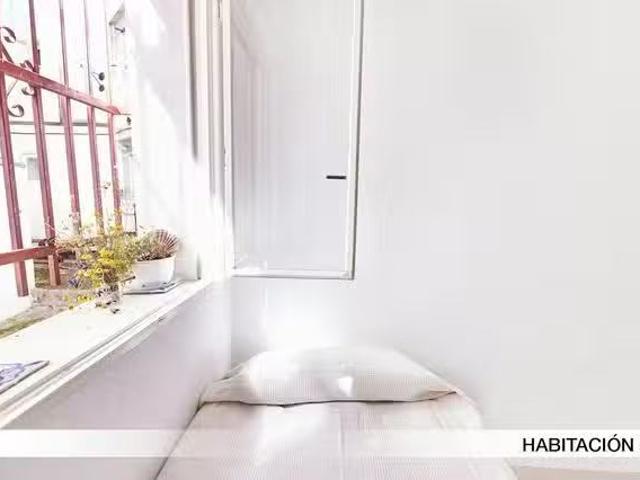 Acogedor Habitación en Calle Porvenir, Huerta de la Salud