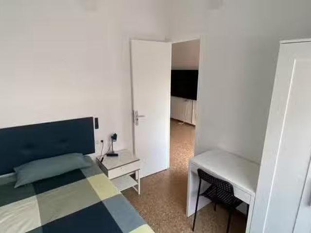Único Habitación en Carrer Major