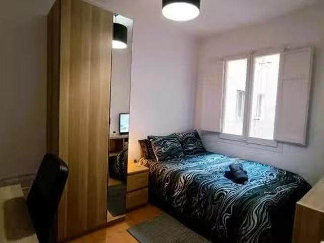 Único Habitación en Carrer de Numància, Les Corts