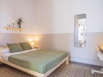 ¡Renta! Habitación en Carrer de Pons i Gallarza, 3