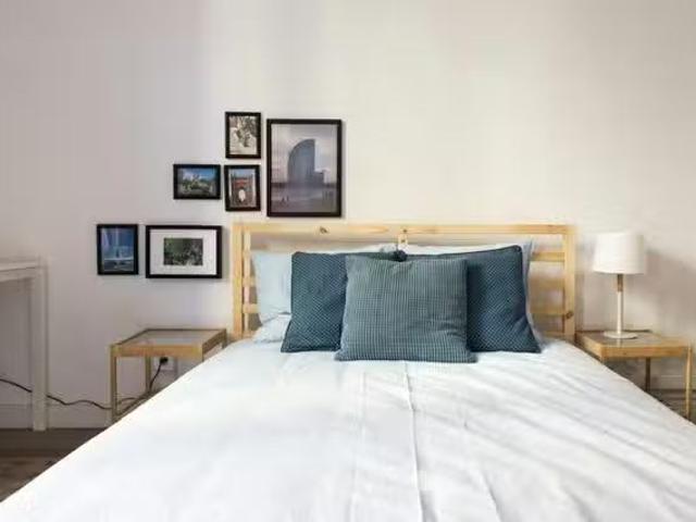 Acogedor Habitación en Carrer Gran de Gràcia, Vila de Gràcia