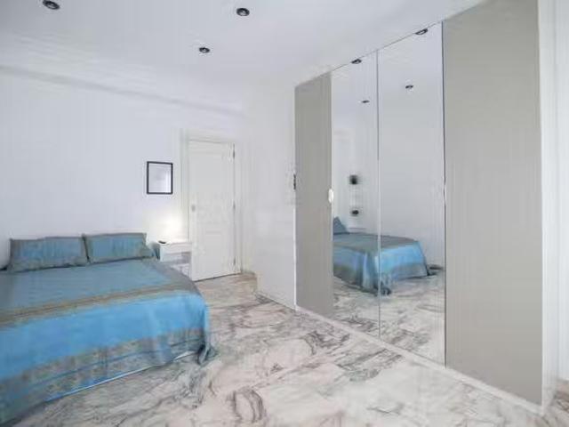 ¡Recién llegado! Habitación en Avinguda del Primat Reig, Rasca.