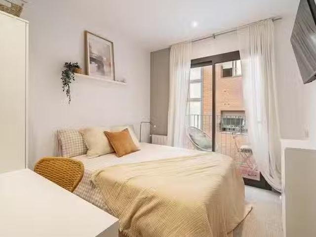 Único Habitación en Passatge de Paca Soler
