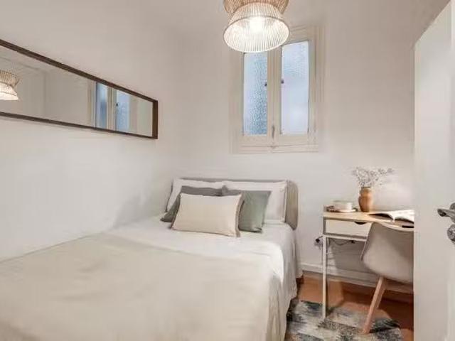Encantador Habitación en Passeig de Gràcia, Eixample