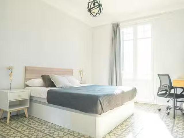 Nuevo Habitación en Passeig de Sant Joan, Camp d'en Grassot i.