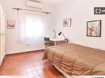 ¡En alquiler! Habitación en piso compartido en alquiler en Bam.